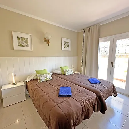 Villa Lucia With Heated Private Pool *