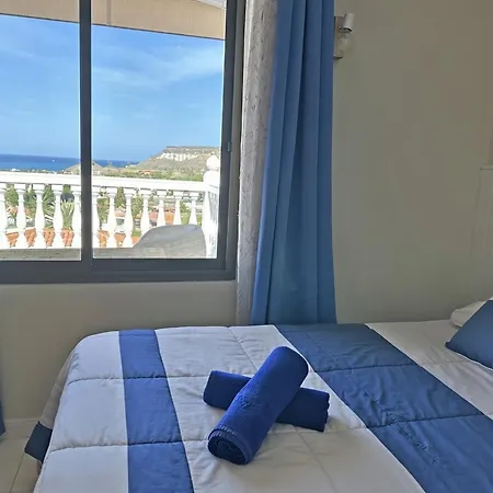 Lucia With Heated Private Pool Villa *